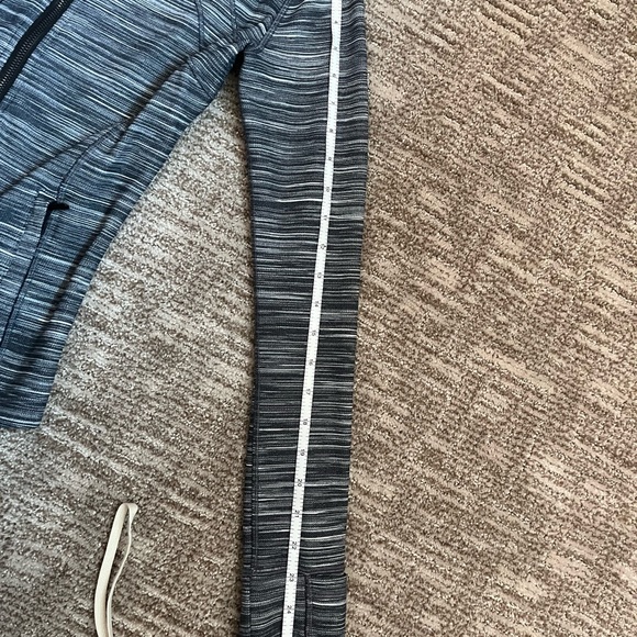 Lululemon Define Jacket - Picture 8 of 9